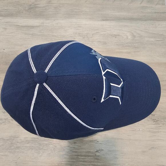 Vintage Duke Blue Devils Fitted Hat Cap 90s Dark Blue 3D Embroidered NCAA Retro - Picture 6 of 9
